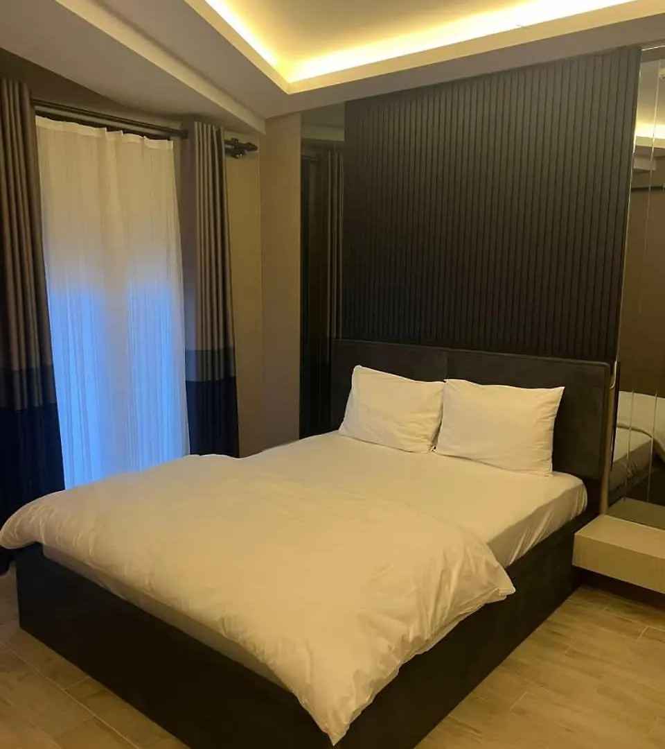 Apart Otel Safran Suit Otel Buca Türkiye