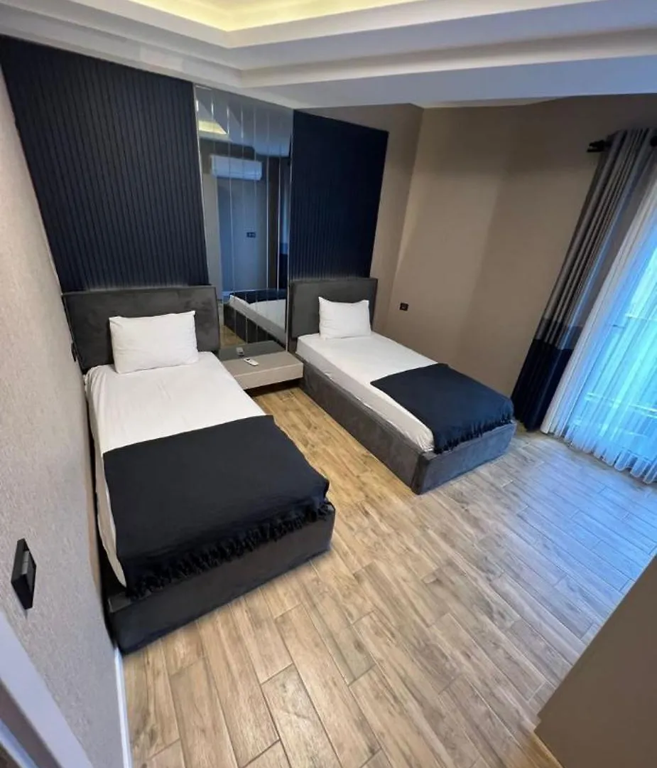 Apart Otel Safran Suit Otel Buca