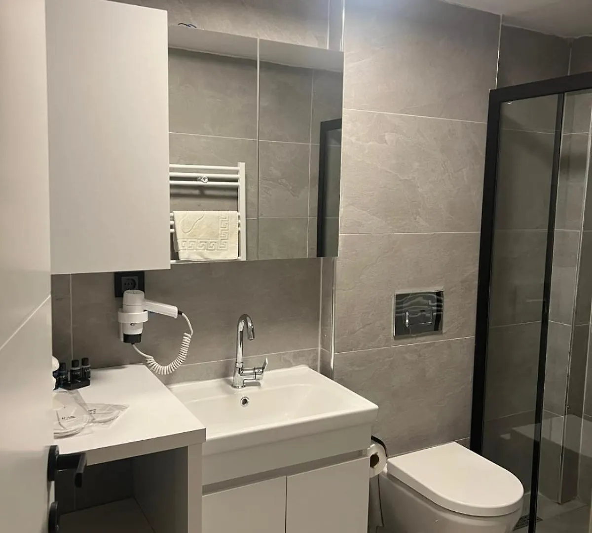 Safran Suit Otel Buca