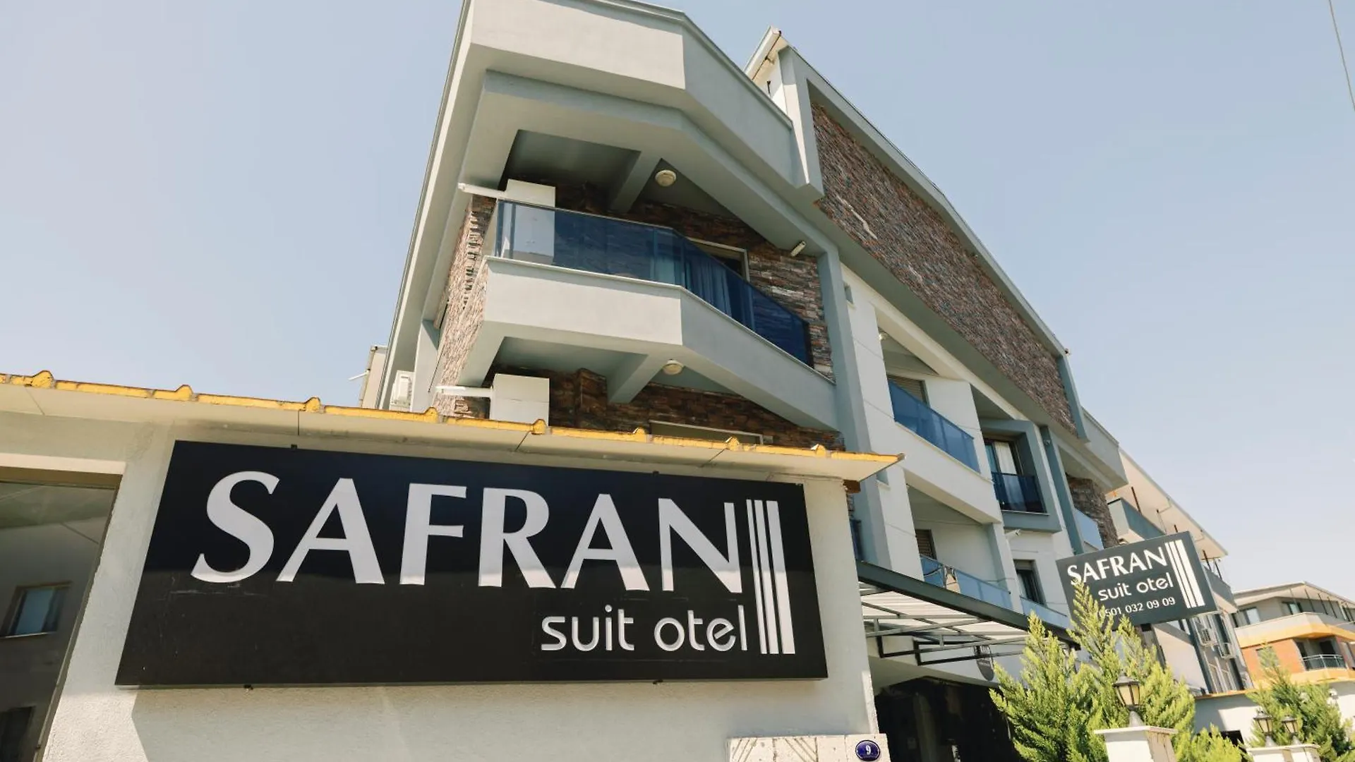 Apart Otel Safran Suit Otel Buca