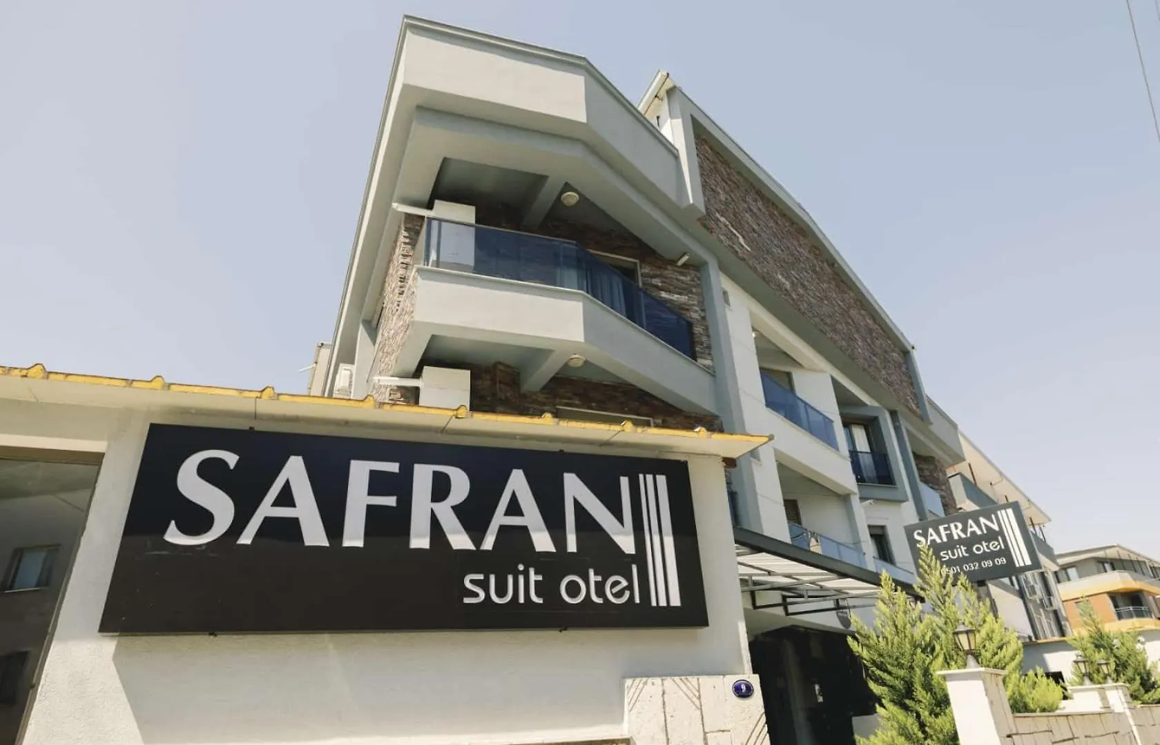 Safran Suit Otel Buca Turkiet