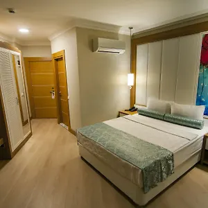 Exelans Otel Fethiye
